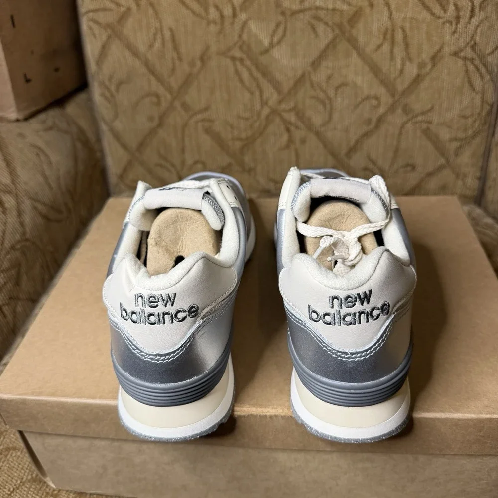 New Balance these shoes